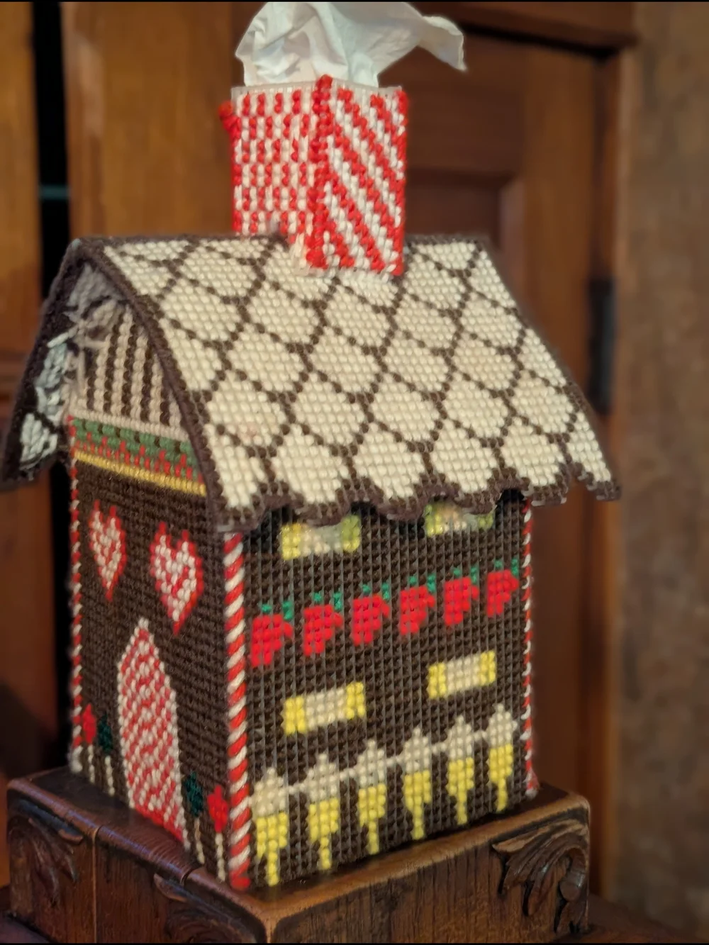 Vintage Handmade Christmas Tissue Box Cover Embroidered Needlepoint Chimney